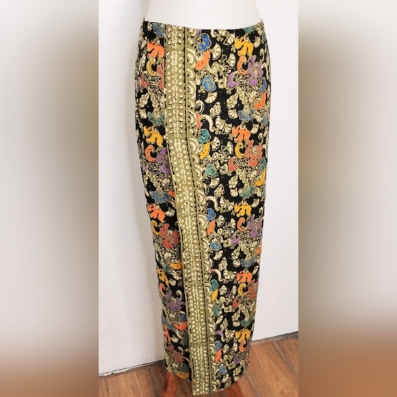 BATIK COTTON MAXI SKIRT AND BLOUSE NWOT - Picture 3 of 14